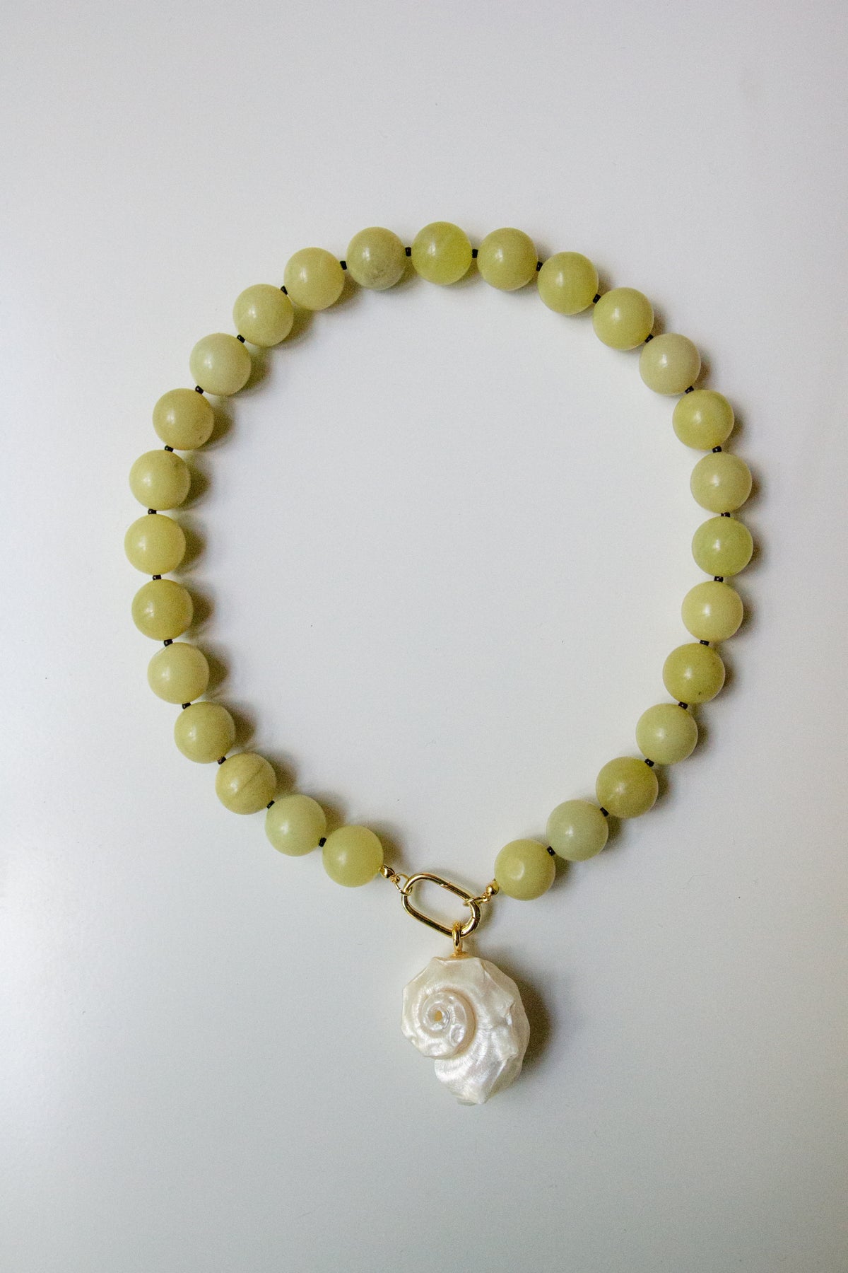 Citron jade jumbo gemstone necklace